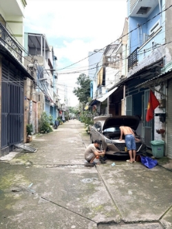 Siêu phẩm lê văn quới khu vip nhà lầu-ngay ngã tư 4 xã hẻm xe hơi 44m2,4tầng