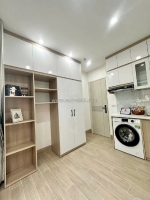 Tòa ccmn hoa bằng dt 40m x6 tầng thang máy 13,8 tỷ-2 thoáng-10 phòng kk,pccc