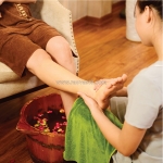 Tổng hợp 4 cách massage chân cho bà bầu đúng cách