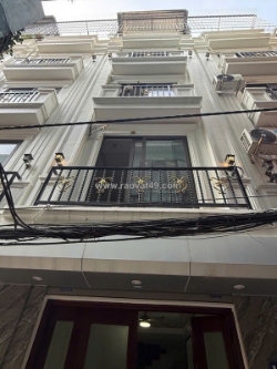 Trung tâm hoàng mai - 5 tầng - ngõ nông thẳng tắp - ô tô đỗ cổng - nhà đẹp - an