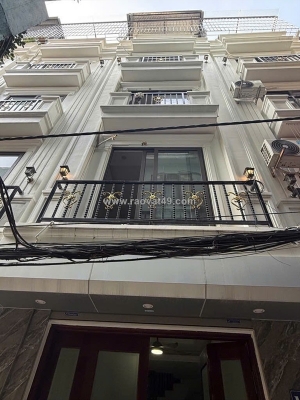 Trung tâm hoàng mai - 5 tầng - ngõ nông thẳng tắp - ô tô đỗ cổng - nhà đẹp - an