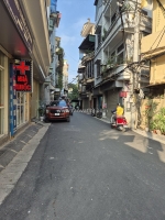 Trương_định – ô_tô đỗ cửa – kinh doanh _9.9 tỷ