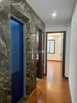 💥yên lộ yên nghĩa hơn 50m _thang máy nhập _nhà đẹp ở ngay nhỉnh 10 tỷ _thiết