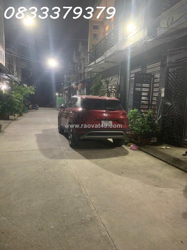 ~/Img/2025/12/-gia-re-2-xe-hoi-tranh-nhau-ban-dat-tang-nha-2-tang-trung-tam-thi-01.jpg
