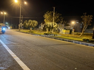 + nhà 3 tầng mới đẹp, nam hoà xuân, gần lô góc và nhìn sang đảo nổi kim cương.