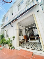 ♣ nhà kiệt lê duẩn, 43m2, ngang 6m, 2 tầng, sân rộng, 3.6x tỷ