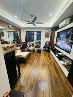 1 nhà ra phố bạch mai - gần công viên tuổi trẻ - bạch mai 40m. 6 tầng, mặt tiền