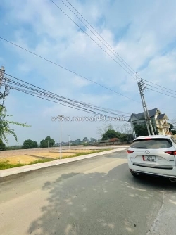 100m đất giá hơn 1 tỷ trục chính kinh doanh ô tô tránh yên khoái - thụy an - ba