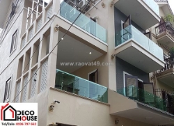 5 ưu điểm nổi bật khi sử dụng lan can kính thay cho lan can sắt