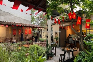 7 cách trang trí cây xanh đẹp – bí quyết thu hút khách & mang lại tài lộc