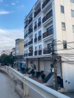 Bán 7m2 đất mặt đường an dương vương nhìn trực diện ra sông hồng giá 216