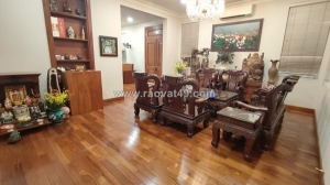 Bán biệt thự cao cấp, căn góc 3 mt, đakao, quận 1- 4 tầng 12,5*19 m - chỉ  130