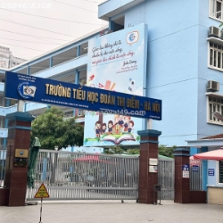 Bán biệt thự kdt mỹ đình 2 gần cấp 1 đoàn thị điểm chủ thiện trí gặp là chốt