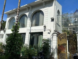 Bán biệt thự quận 10, khu cứ xá bắc hải, 304m2 đất, 2 tầng, giá 72 tỷ