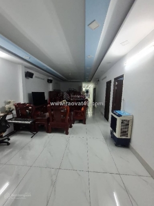 Bán căn hộ dịch vụ 64 phòng, dòng tiền 1,8 tỷ/năm, ngay phan văn hớn, q.12, giá