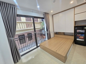 Bán căn hộ dòng tiền đường láng 70 m2 x 7 tầng  phòng 26 tỷ đống đa hà nội.