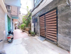 Bán căn hộ dòng tiền trung liệt-đống đa 51 m2 x 7 tầng,11 phòng khép kín 20.5