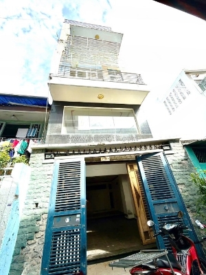 Bán chdv 5 tầng đường bình đông. giá 8.5 tỷ tl