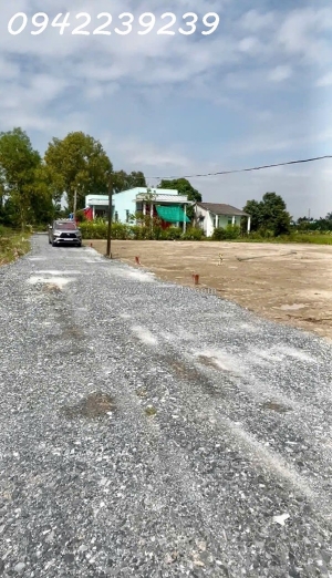 Bán đất 110m2 thổ cư, giá 900tr, đường oto vào tới đất, tây ninh ( xã tân