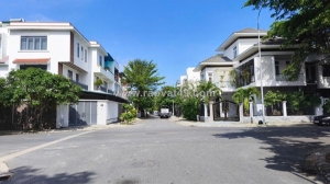 Bán đất 2 mặt tiền đường kđt mới phước long - nam nha trang
- diện tích 163m2