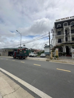 Bán gấp đất mặt tiền đà lạt đường tô hiến thành 351m2