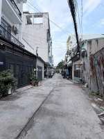 Bán gấp nhà đ số 11 bhh gần aeon tân phú hẻm 6m thông 60m2 -3 tầng nhỉnh 5 tỷ