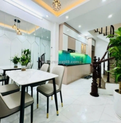 Bán gấp nhà huỳnh tấn phát  - 3 tầng  - 49,5m2 - tặng full nội thất - 4tỷ5