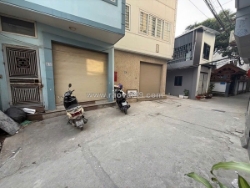 Bán gấp nhà lĩnh nam 5t nhà ô tô tránh, vài bước ra chợ, gần trường đại học giá