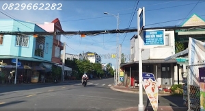 Bán gấp nhà mặt phố đinh hữu thuật sa đéc, đt. 200m2, 5pn, sổ hồng. giá chỉ 5