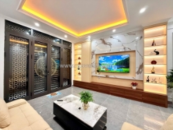 Bán hà phố vương thừa vũ-44m*5tầng*4.5mmt-hai mặt thoáng-kinh doanh. 13,8 tỷ