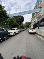 Bán hẻm 8m nguyễn đình khơi, đối diện công viên, 3,6x21m, 2 tầng cũ, tiện xây,