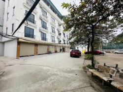 Bán nhà 3 bước ra công viên,hồ điều hòa phường thượng cát 30m2 5 tầng nhà mới