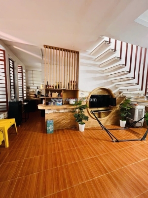 Bán nhà 3 tầng,ngang 9m,shr thổ cư 100%,đường xe tải.vừa ở vừa kinh doanh