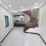 Bán nhà 5 tầng lô góc – gần thị trấn trôi - chỉ 5.25 tỷ