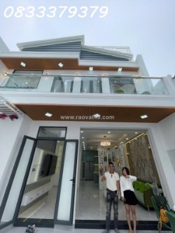 Bán nhà biệt thự phạm hữu lầu – q7 – lô nhì – cách đường chính 10m