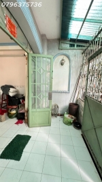 Bán nhà bình đông p11 q8 ngang đẹp 3.7m