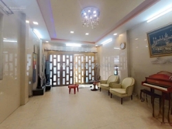 Bán nhà cầu nguyễn văn cừ cung đường sầm uất dương bá trạc -3 tầng