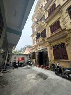 Bán nhà chính chủ 4 tầng - vị trí đẹp ngõ 445 lạc long quân, tây hồ - ngỗ ô tô