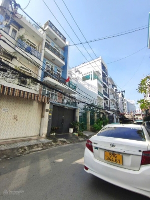 Bán nhà đẹp cách quận 5 vài trăm mét, 2 tầng 4.5x17m, dòng tiền 12tr/tháng