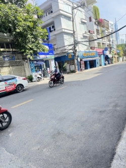 Bán nhà đẹp - chính chủ - tặng full nội thất - nhà xây mới - 4 tầng btct - 3pn