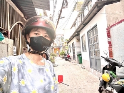 Bán nhà dòng thu mỗi năm 540 triệu- đ.đoàn văn bơ- dt siêu lớn 173m2- lưu