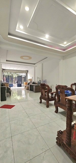 Bán nhà  đường số 13, linh xuân, tp hcm. dt 100m2, 2 tầng, 3pn, sh, 6.8 tỷ. lh: