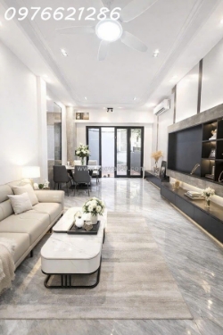 Bán nhà full nội thất nguyễn văn cừ – 45m² – trung tâm ngọc lâm – giá 9,x tỷ