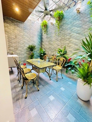 Bán nhà giải phóng, căn biệt phủ sang trọng, sân vườn thoáng mát