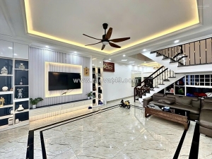 Bán nhà khúc thừa dụ - 75m 4 tầng, ô.tô đỗ cửa, đẹp như mới, giá 6.68 tỉ