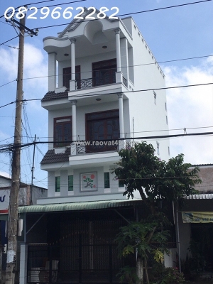 Bán nhà mặt phố nguyễn tất thành, sa đéc. dt 70m2, 4 tầng, 6pn, sổ hồng. giá 5