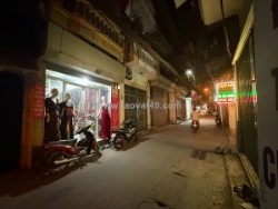 Bán nhà ngõ quỳnh 30.3m2. 4 tầng. mặt tiền 3m. giá đẹp 7.95 tỷ hai bà trưng hà