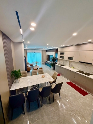 Bán nhà ngọc thụy long biên, 47m², 6 tầng thang máy, gara ô tô, giá 15.x tỷ