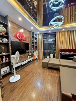 Bán nhà nhật chiêu tây hồ dt 31m 11,5 tỷ full nội thất,ô tô đỗ cửa,40m ra