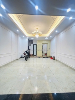 Bán nhà phân lô chất lượng cao – ô tô tiếp cận dễ dàng – khu trung văn sầm uất